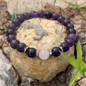 Amethyst and rose quartz bracelet in natural pearls