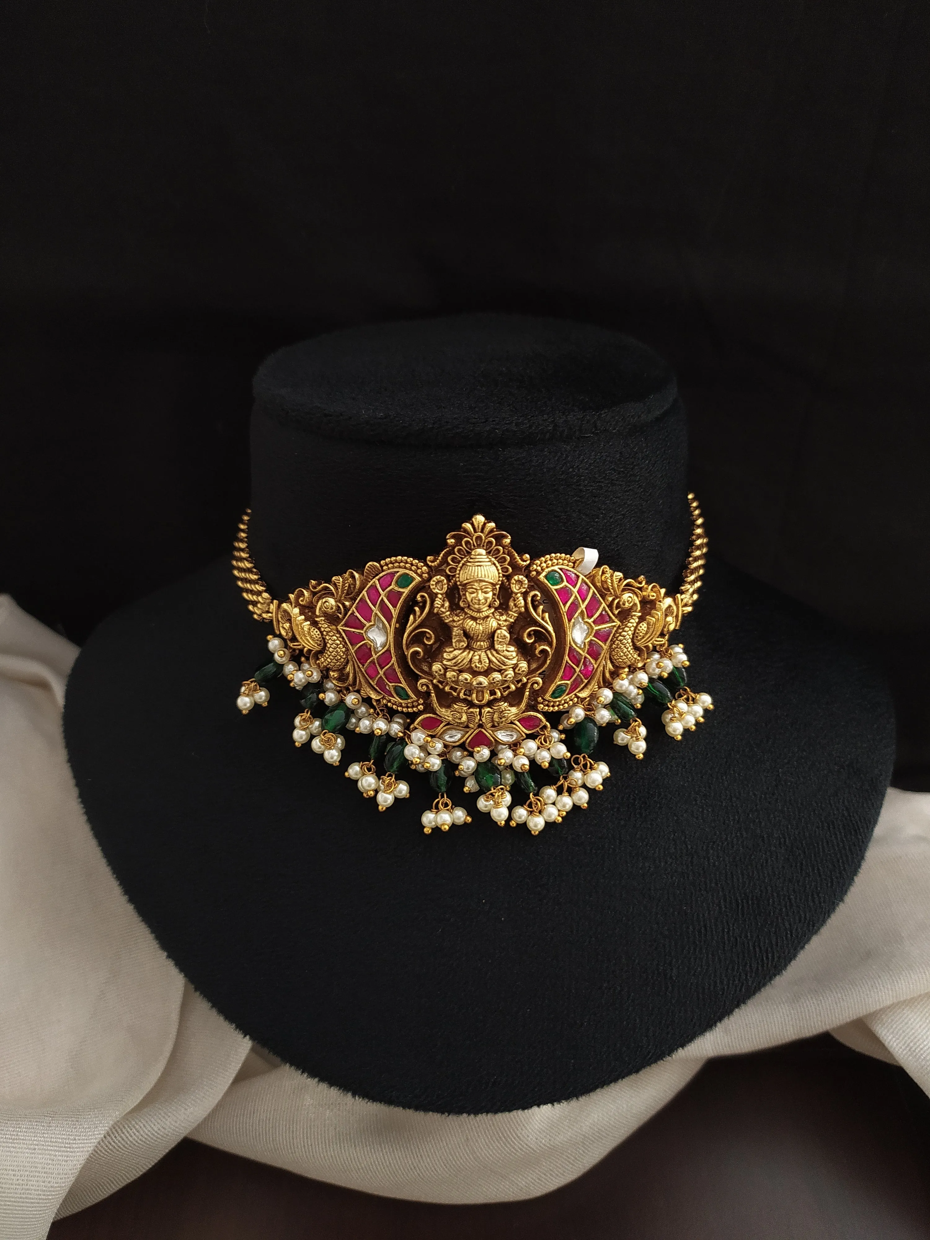 Antique Lakshmi Motif Jadau Kundan Choker set