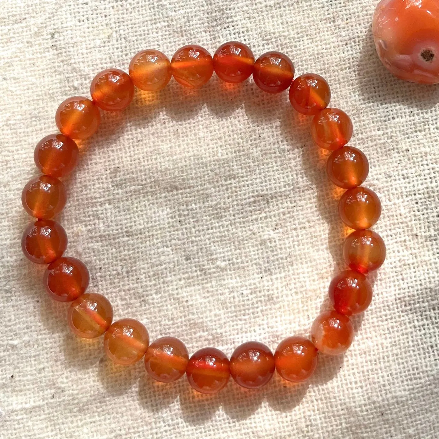 Carnelian 8mm Beaded Bracelet - Vitality