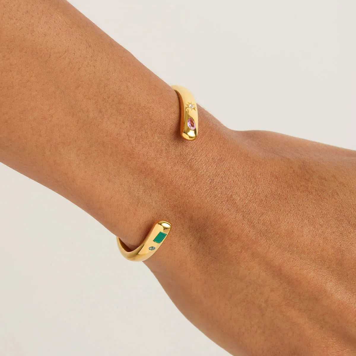 CONNECT TO THE UNIVERSE CUFF | Gold