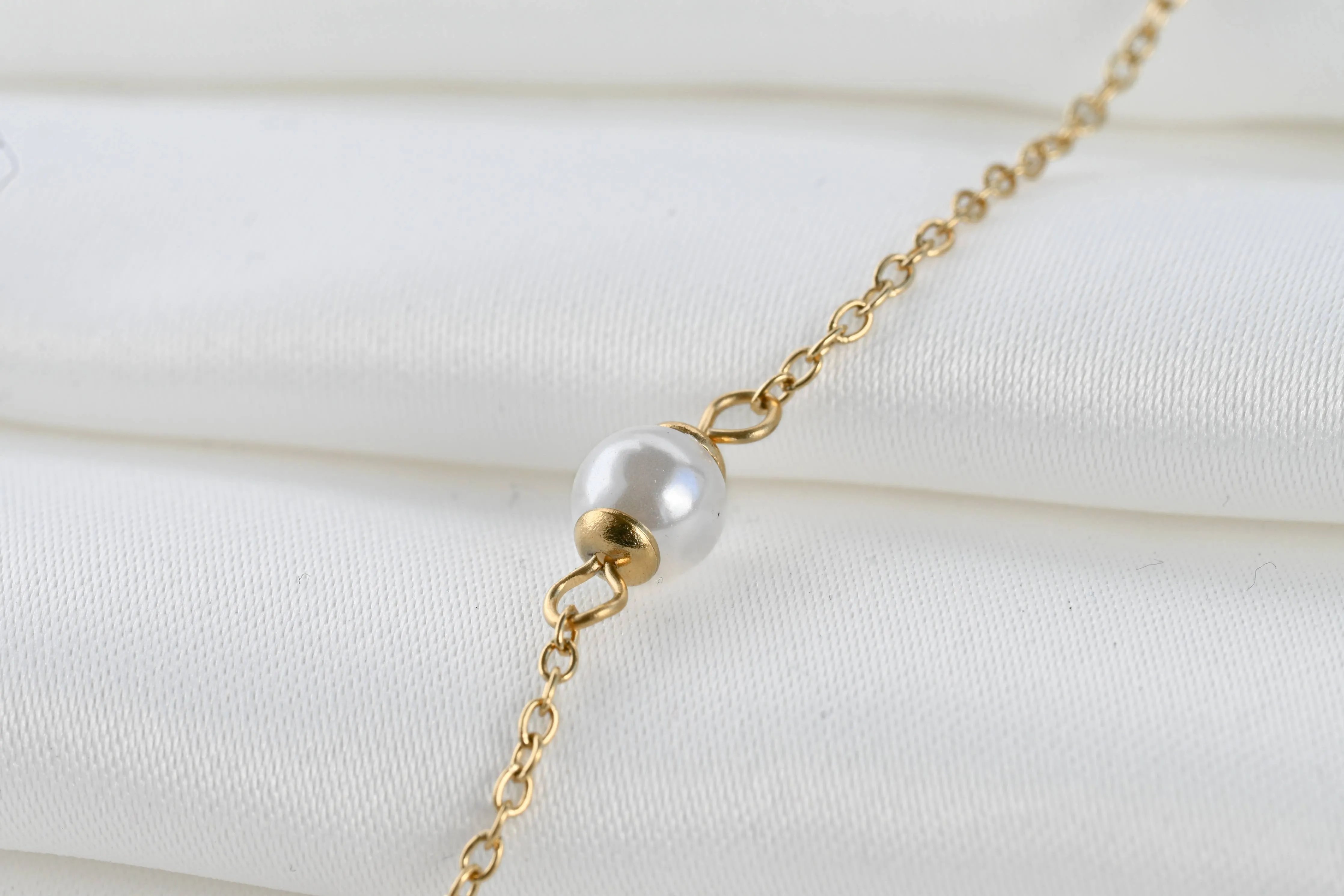 Dainty Pearl Bracelet