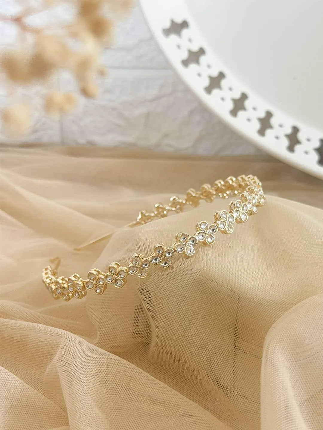 Elegant Kundan Studded Hairband