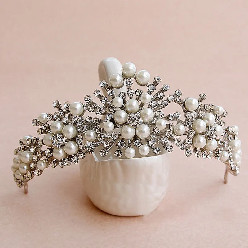 Elegant Nouvelle Fashion Pearl Crown Crystal Rhinestone Tiara