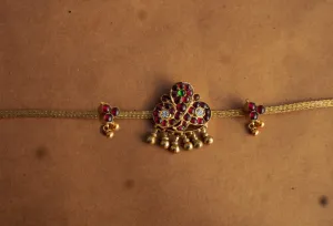 Emaan  Choker