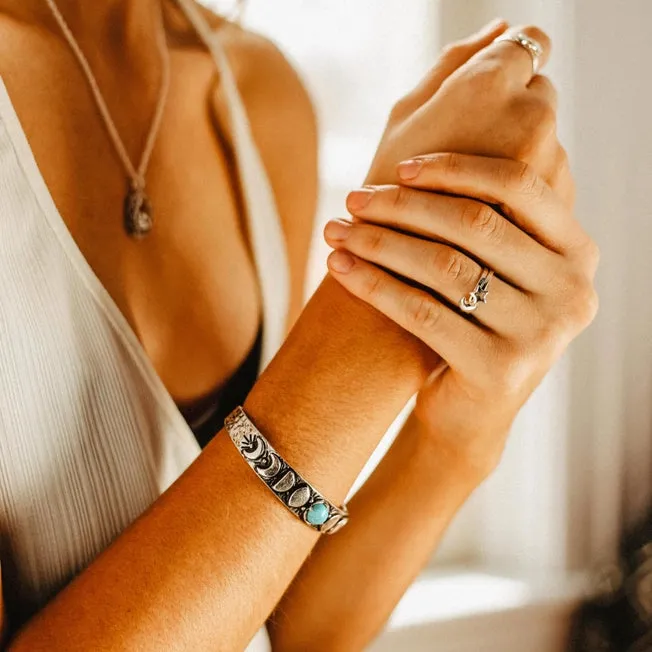 Hiouchi Moon Phases Cuff Bracelet | Turquoise | Gold   Silver