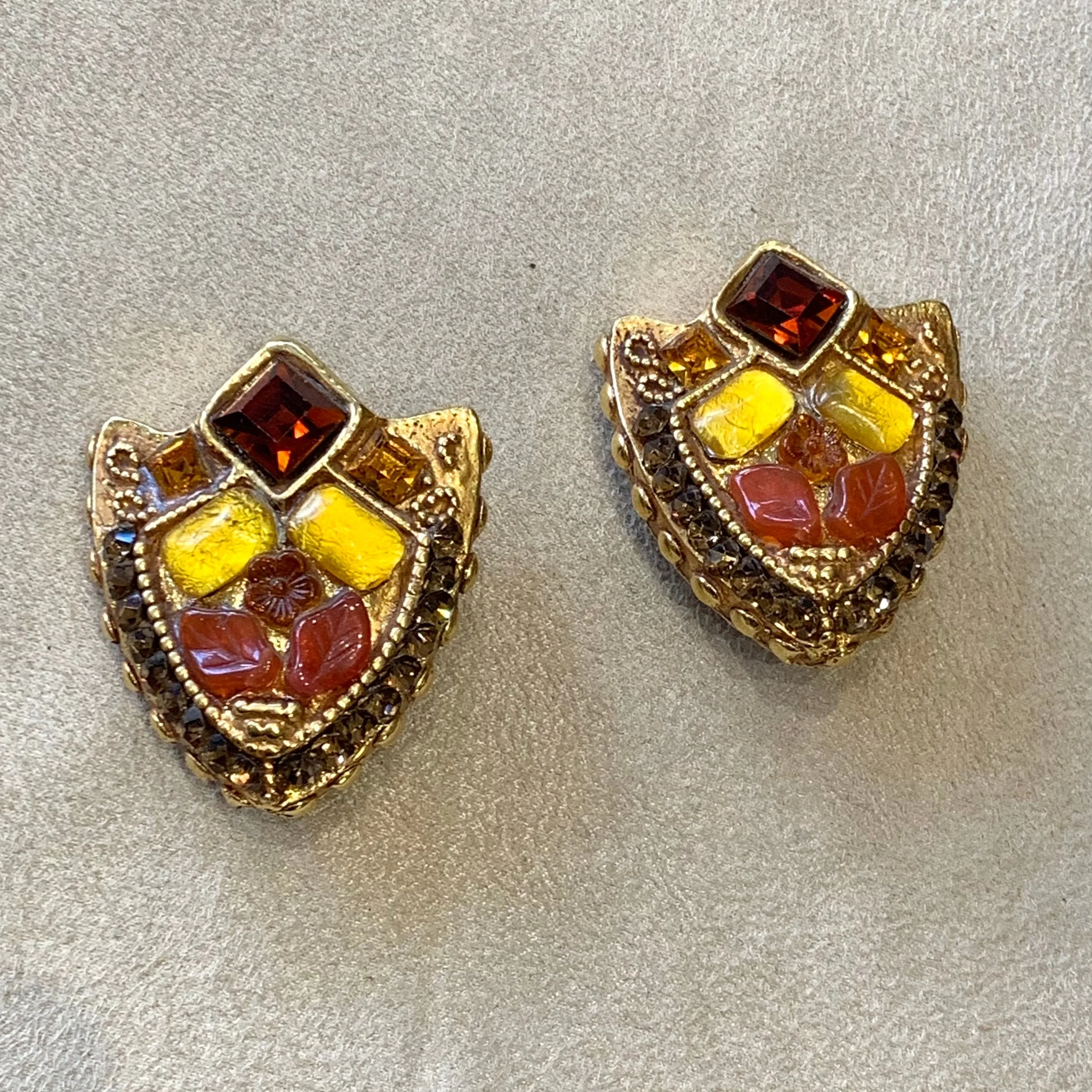 Kalinger Paris Amber Yellow Shield clip on earrings