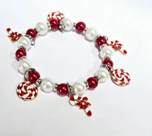 Ladies Christmas Candy Charms Beaded Stretch Bracelet