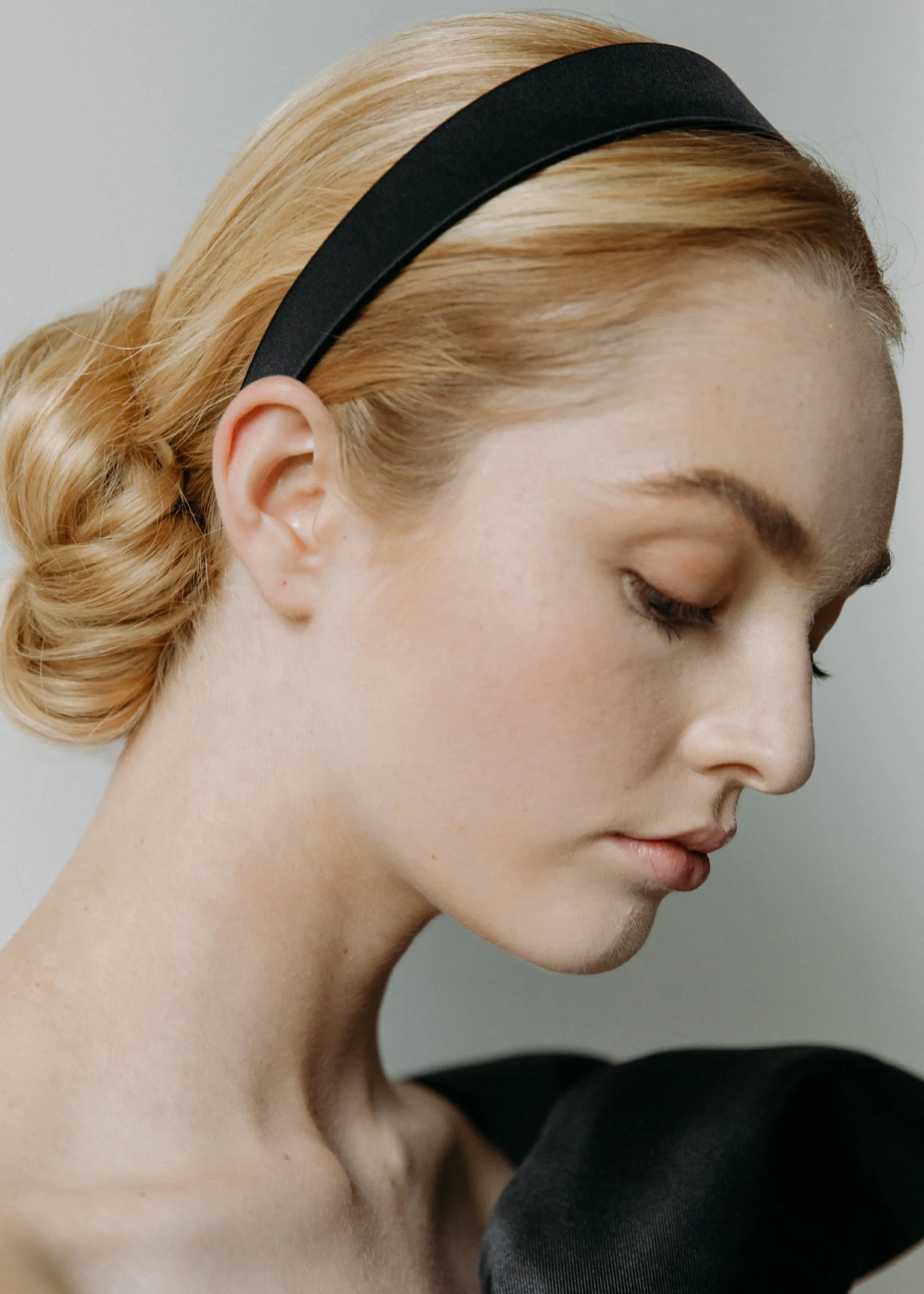 Lydia Headband -- Black