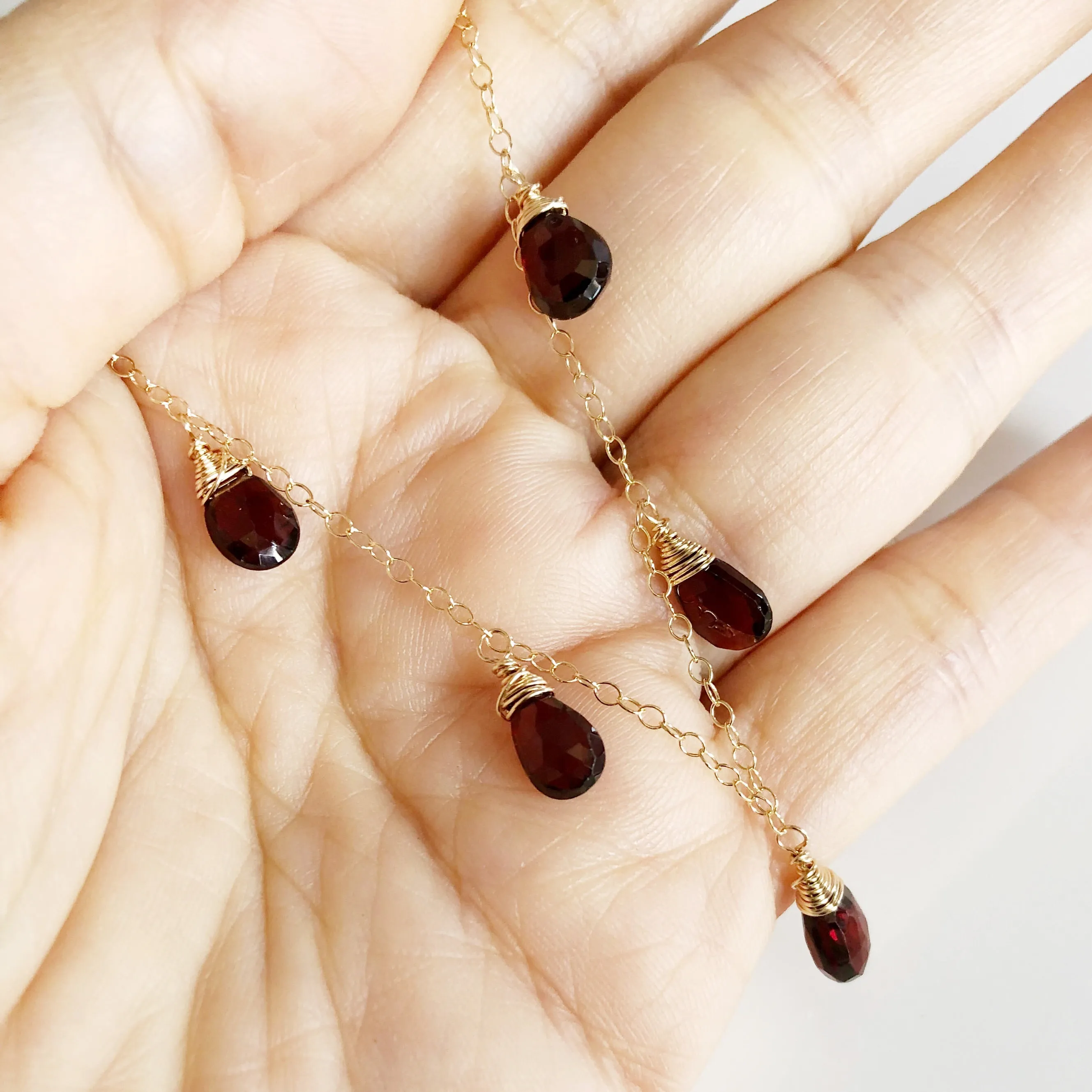 Necklace IVANNA - garnet (N225)