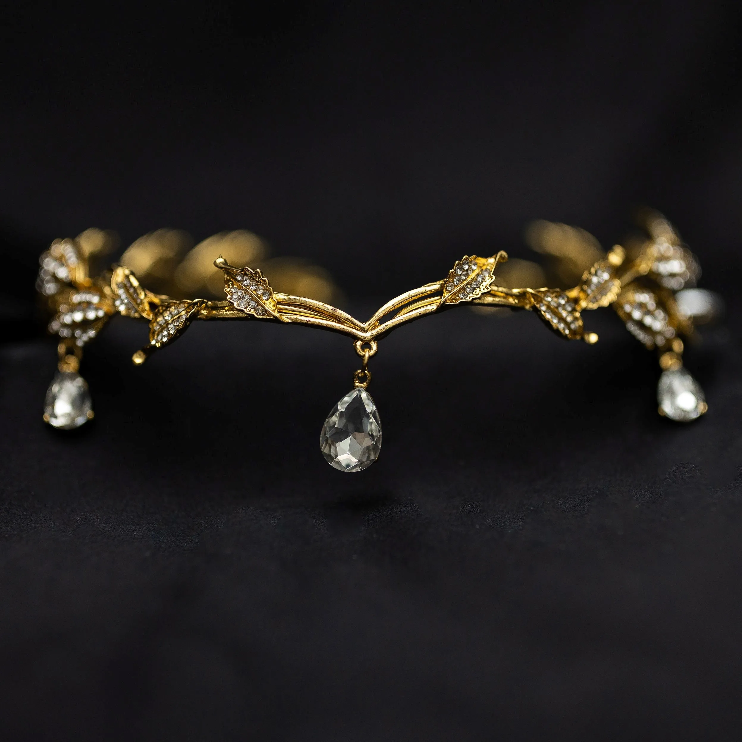 Octavia’s Crystal Drop Head Band in Gold