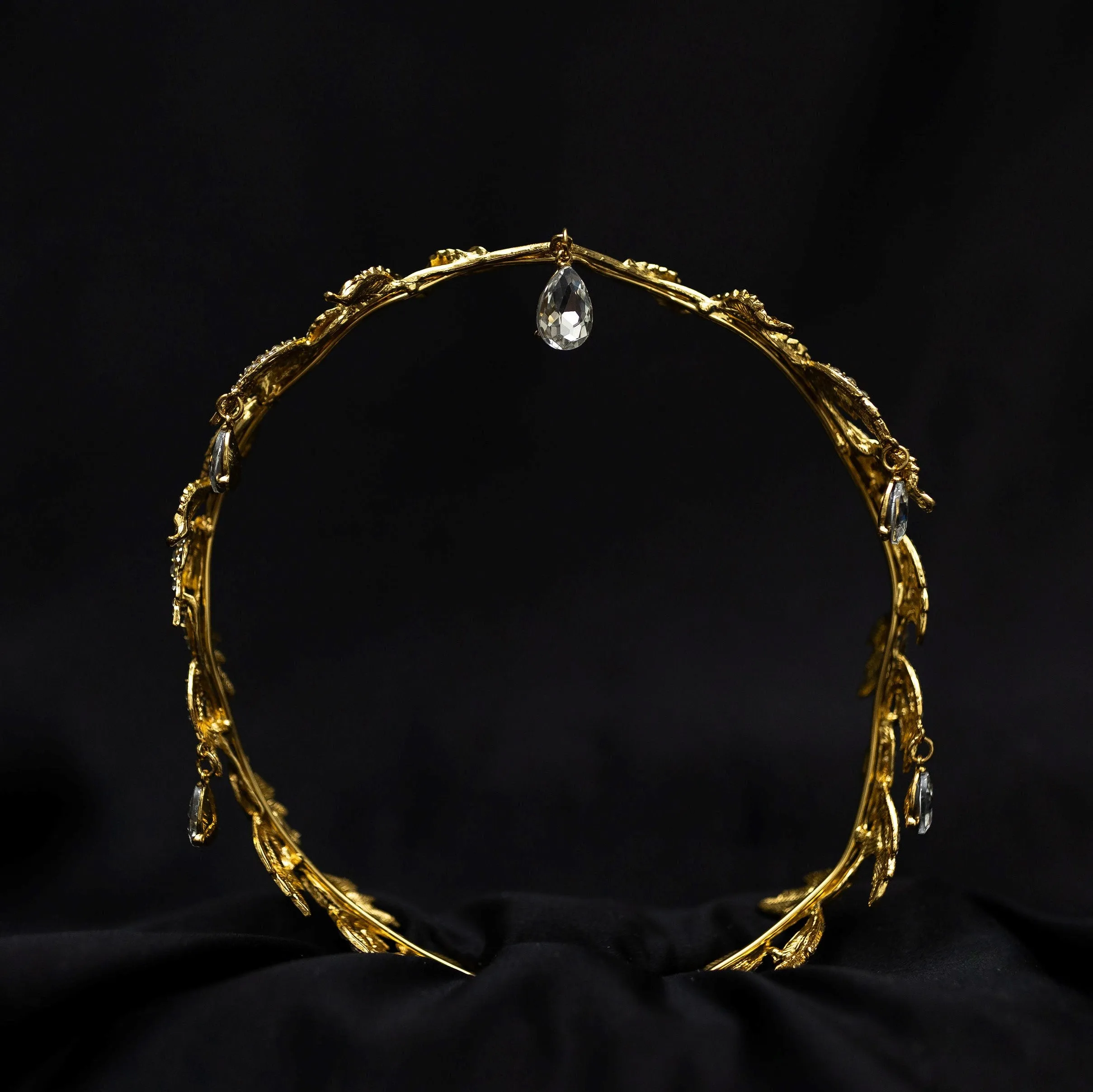 Octavia’s Crystal Drop Head Band in Gold