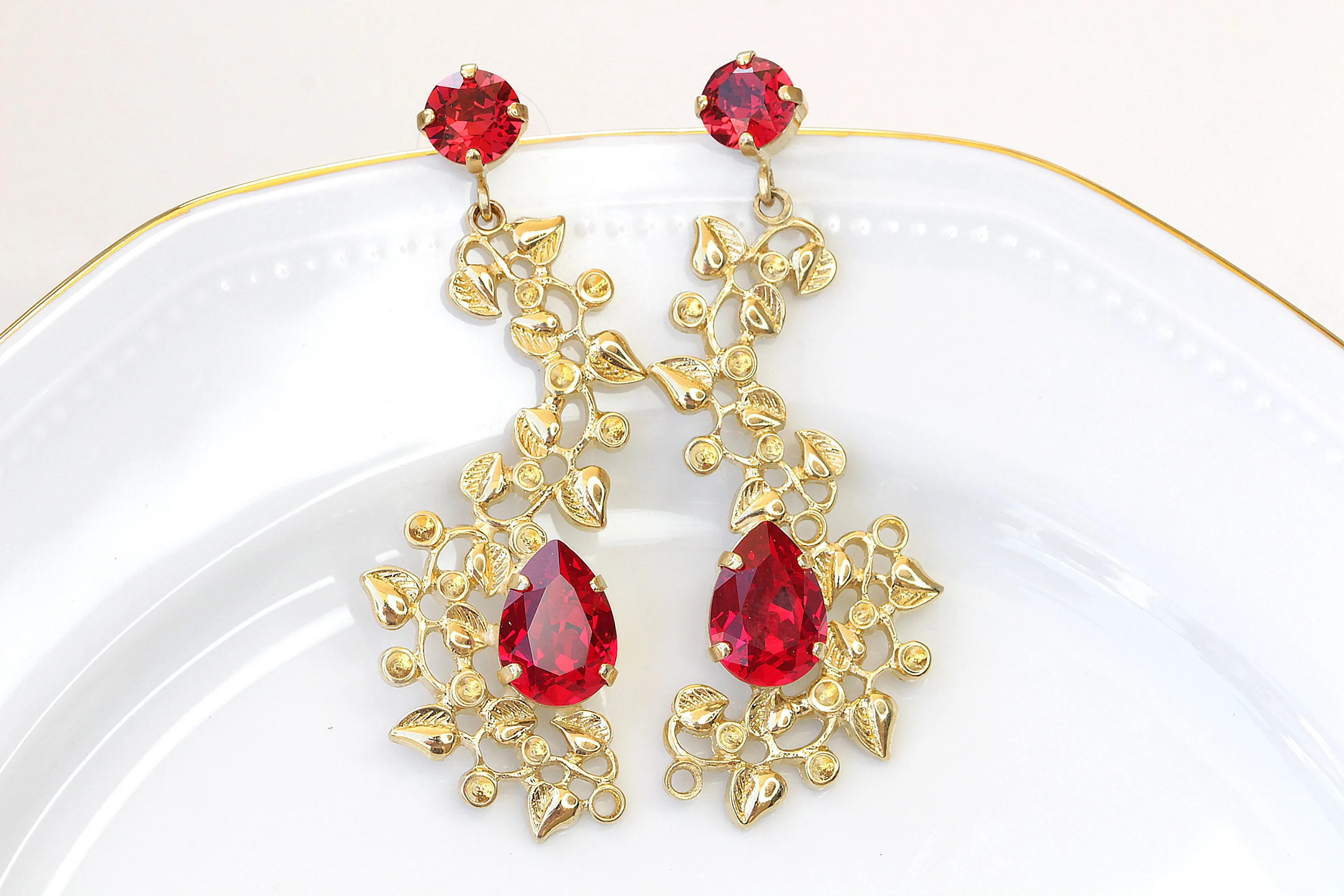 RUBY LEAF EARRINGS