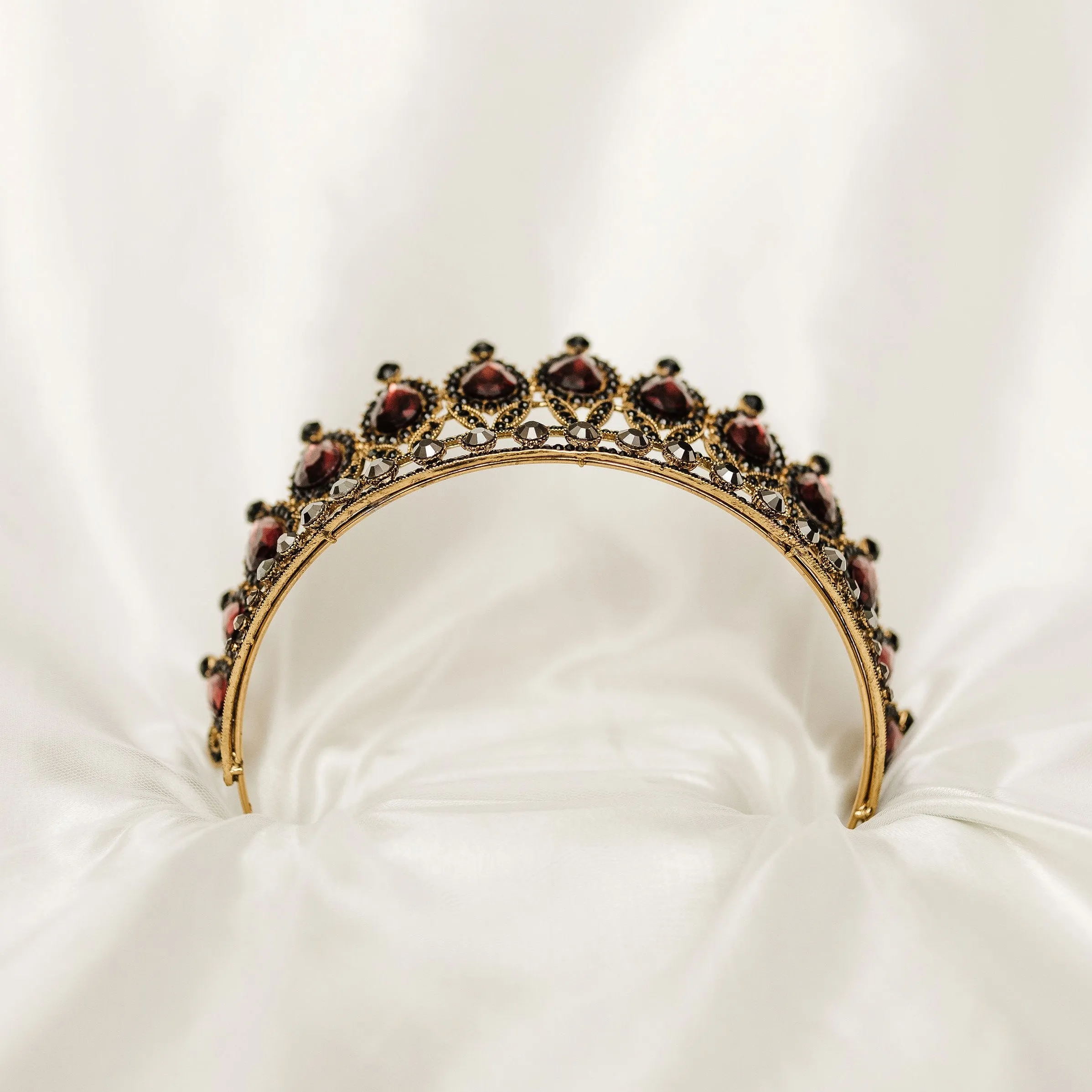 Saya's Tiara in Red & Antique Gold