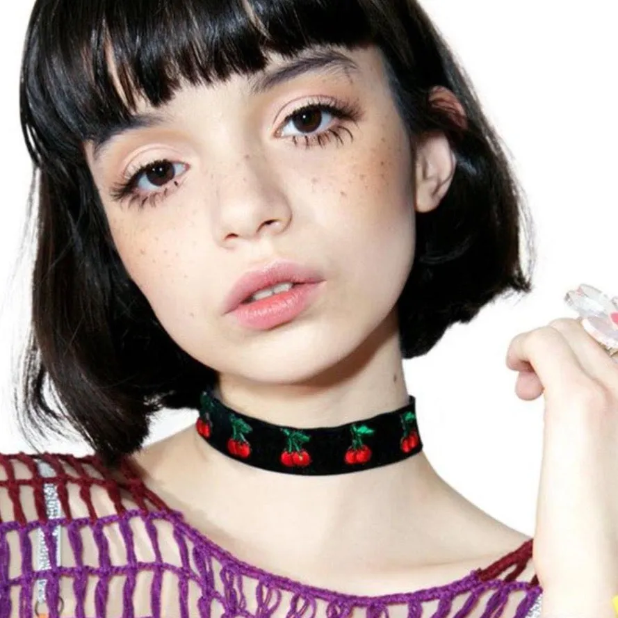 Vanessa Mooney The Wine Cherry Choker Black