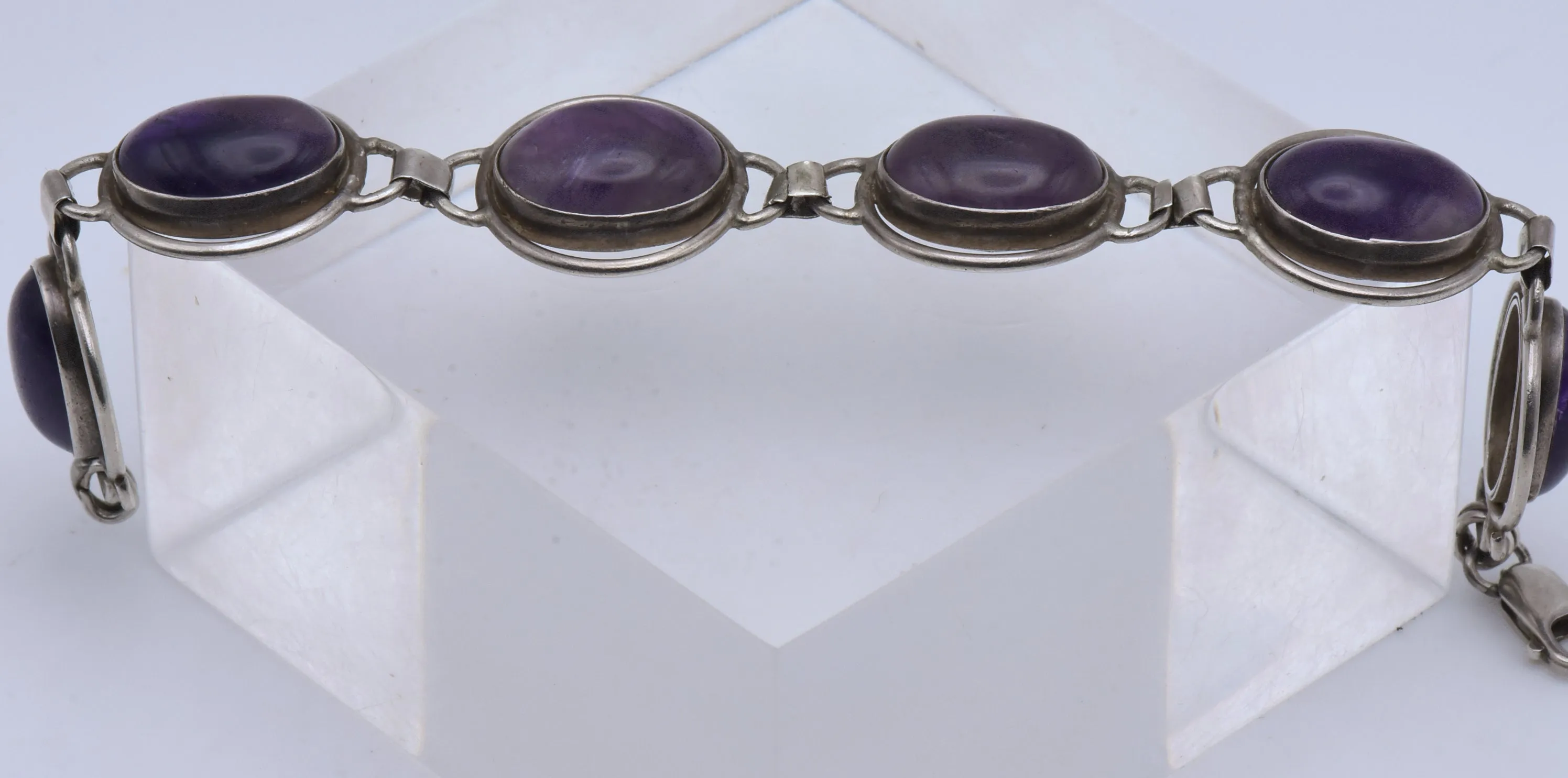 Vintage Handmade Sterling Silver Amethyst Cabochons Bracelet - 8"