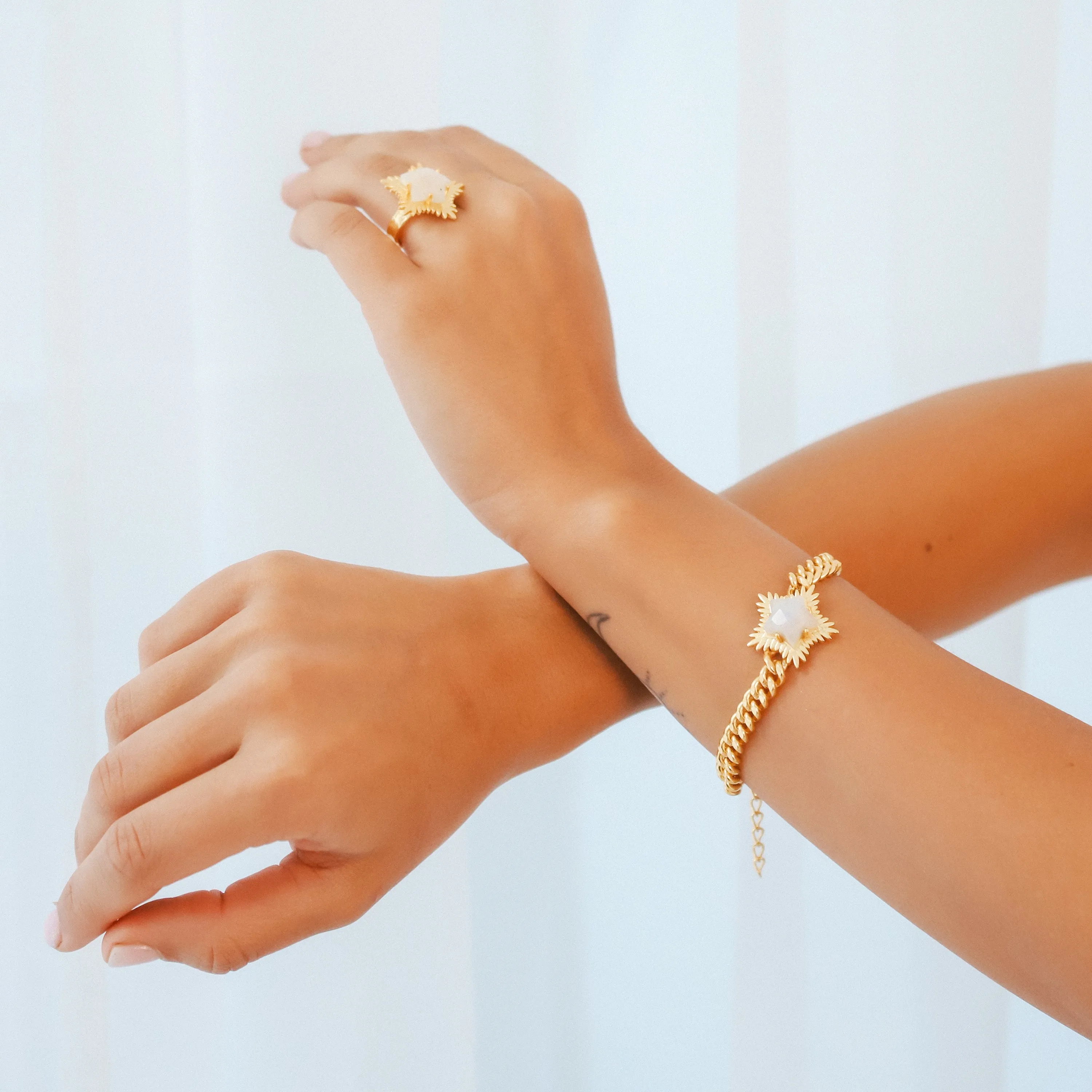 Willa Moonstone Spiky Star Bracelet | 18k Gold Plated